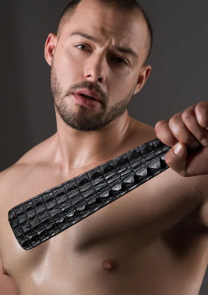 Croc-Embossed Paddle